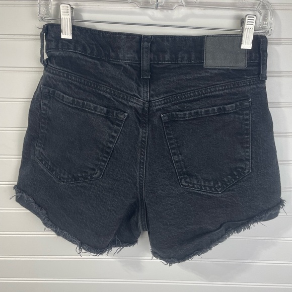 Aeropostale Women's Black Denim Mom Shorts Size 2 Women’s EUC - Picture 2 of 9